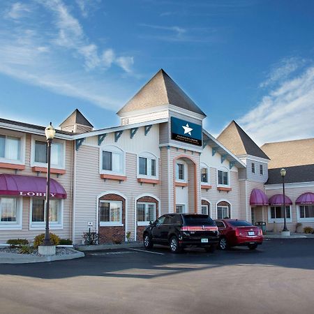 Magnuson Grand Pioneer Inn And Suites Escanaba Kültér fotó