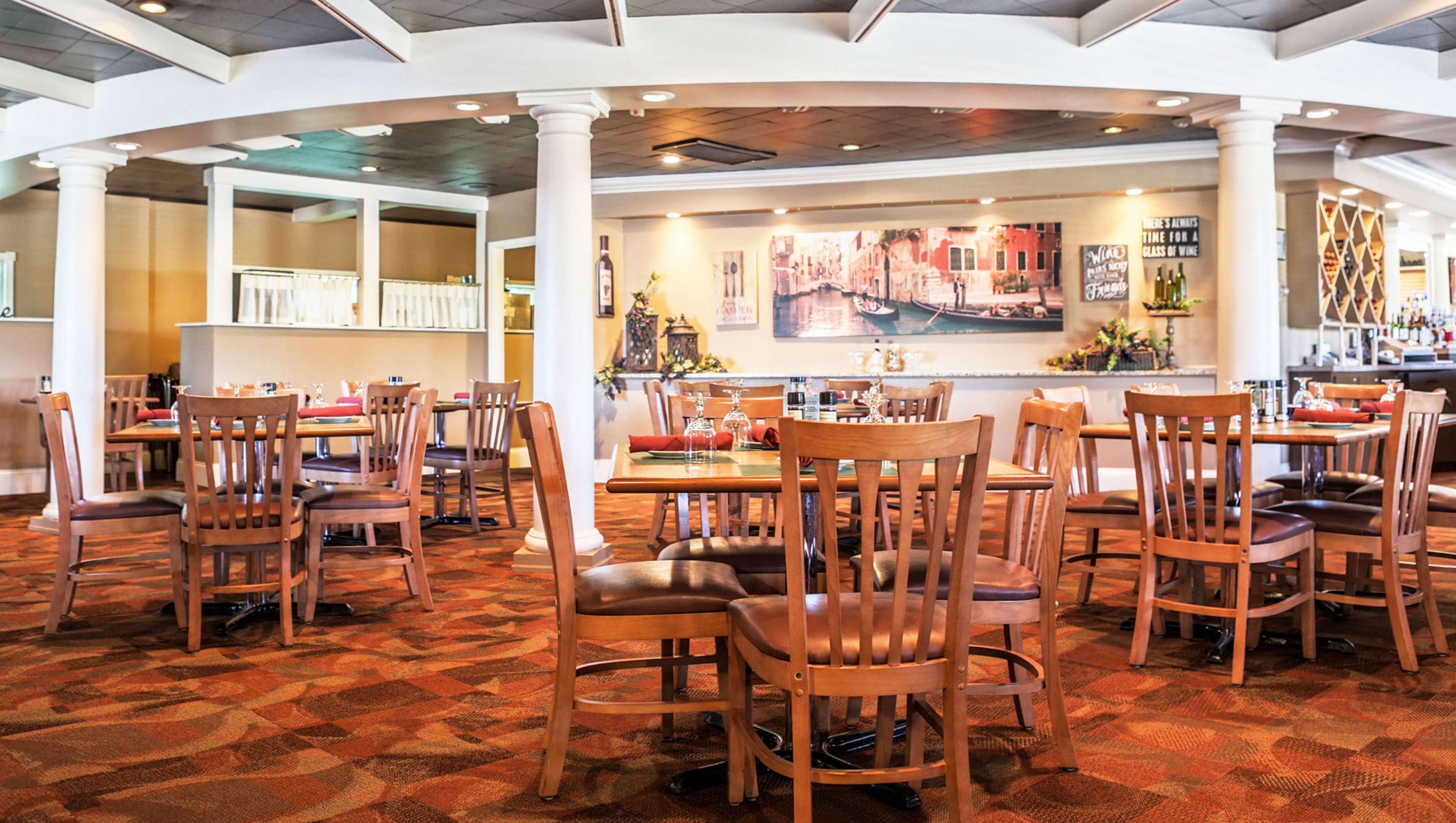 Magnuson Grand Pioneer Inn And Suites Escanaba Kültér fotó