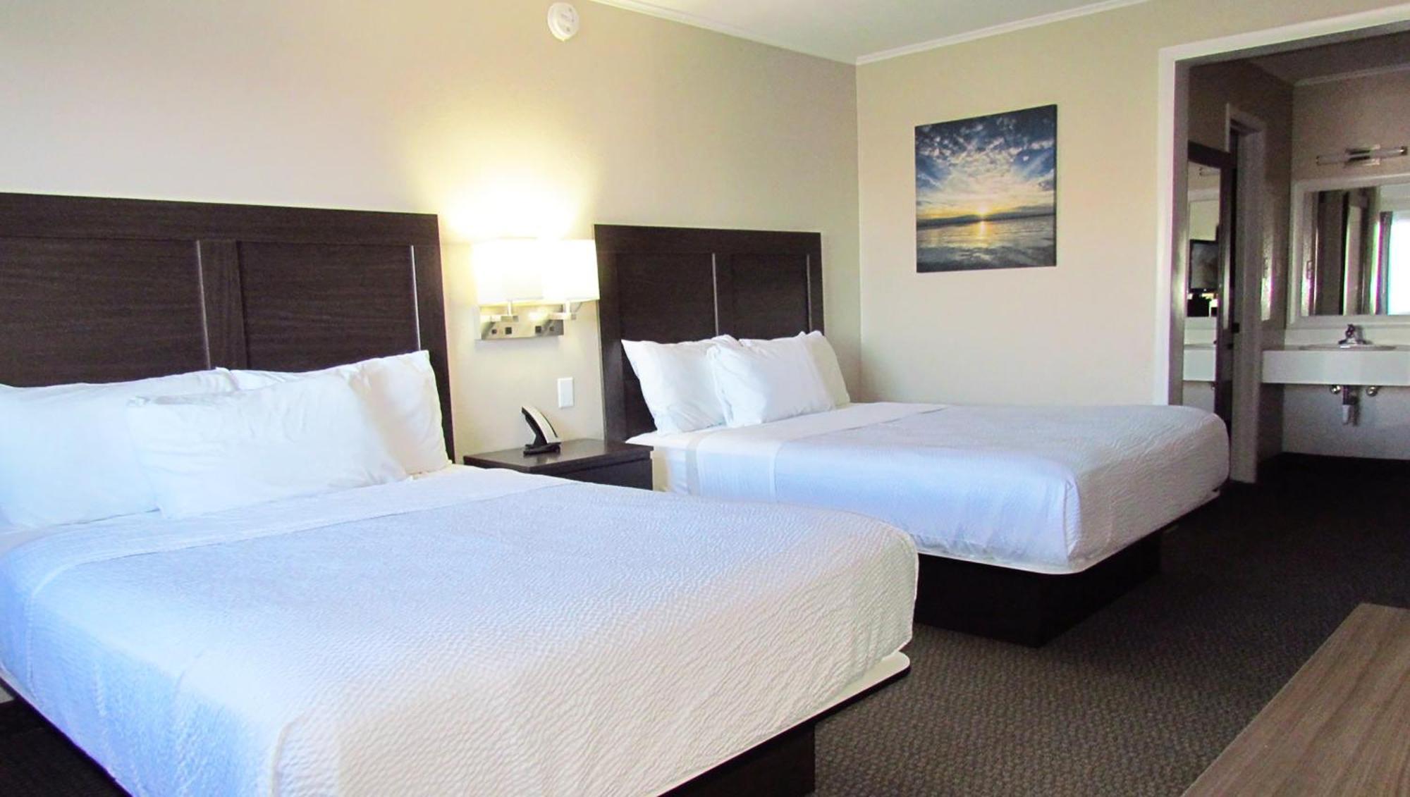 Magnuson Grand Pioneer Inn And Suites Escanaba Kültér fotó