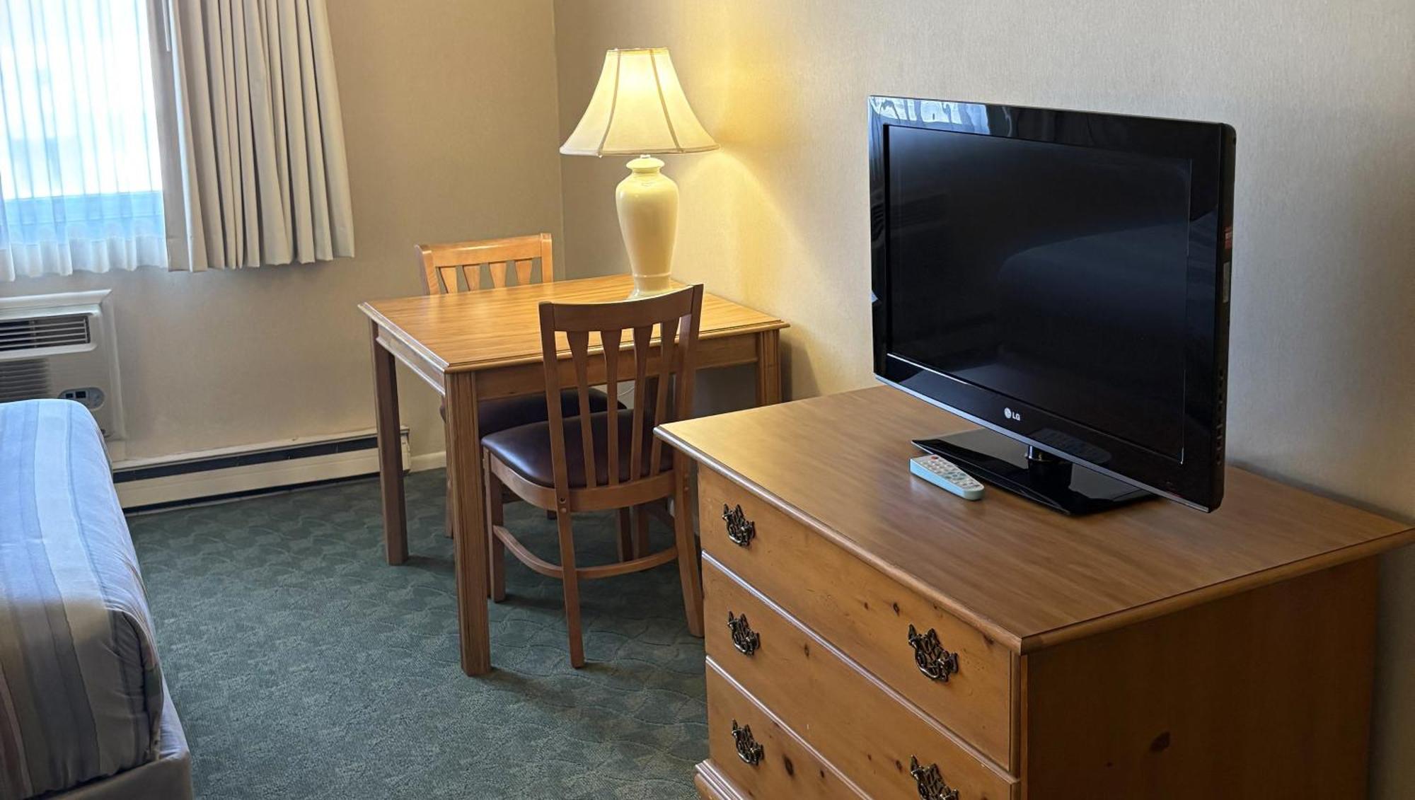 Magnuson Grand Pioneer Inn And Suites Escanaba Kültér fotó