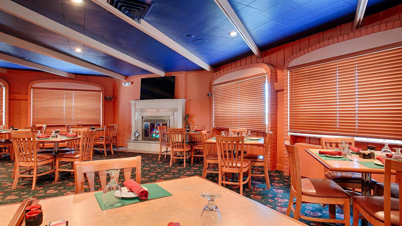 Magnuson Grand Pioneer Inn And Suites Escanaba Kültér fotó